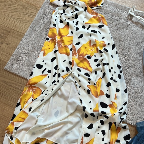 LULUS Dress - Picture 3 of 6